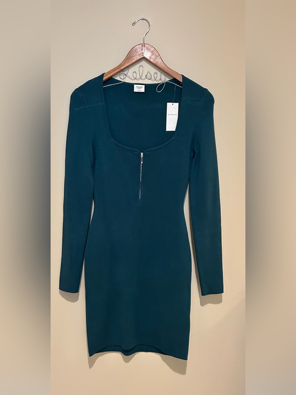 Abercrombie & Fitch NWT Long Sleeve Teal Bodycon Dress with Front Zip Size Small